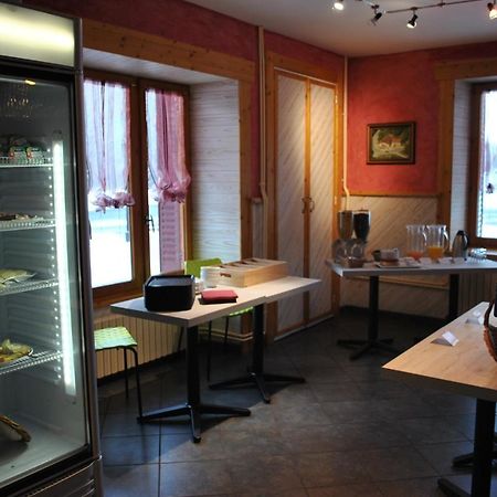 Auberge Du Herisson La Chaux-du-Dombief Zewnętrze zdjęcie