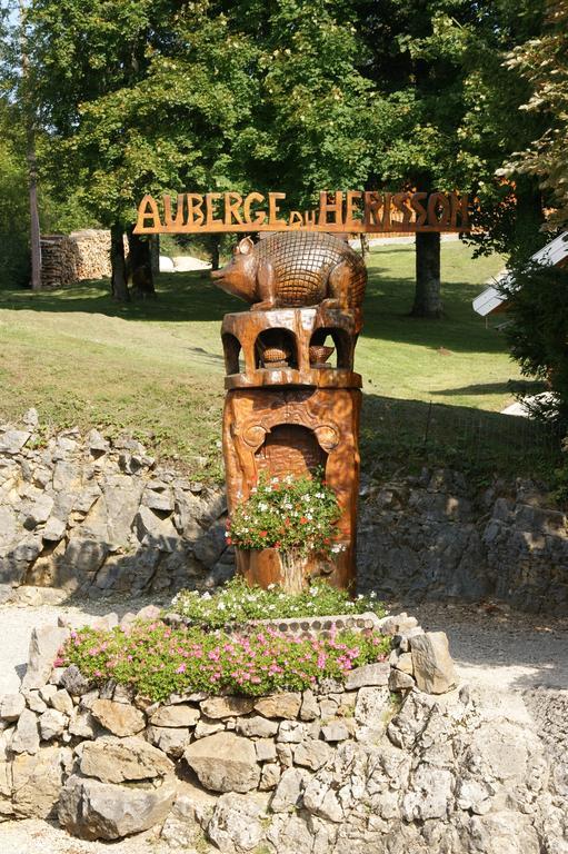 Auberge Du Herisson La Chaux-du-Dombief Zewnętrze zdjęcie